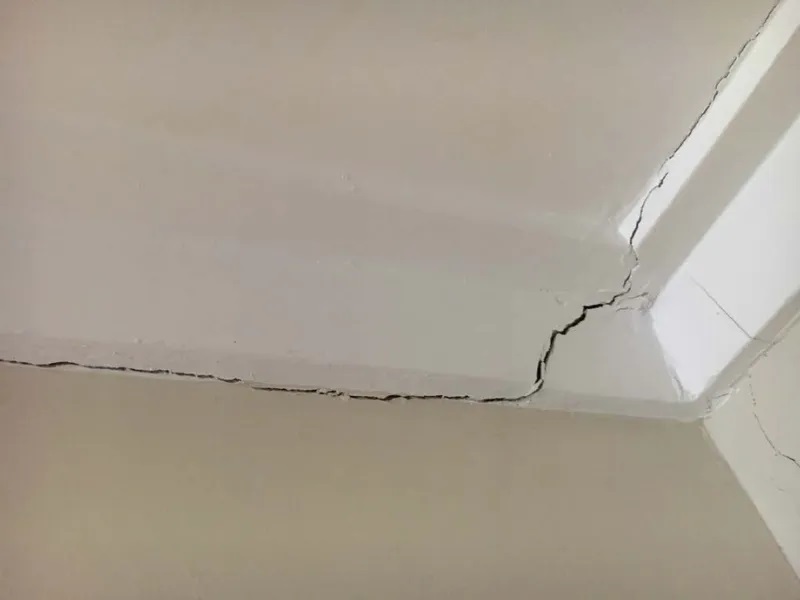 Những Nguyên Nhân Dẫn Đến Sụt Nền Và Nứt Tường Khi Xây Nhà.jpg