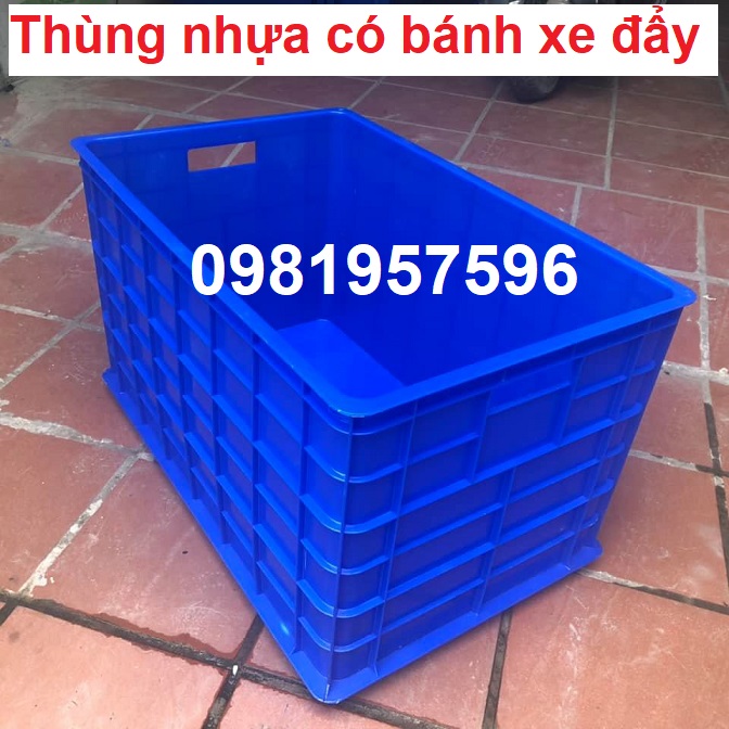 thung nhua co banh xe day.jpg